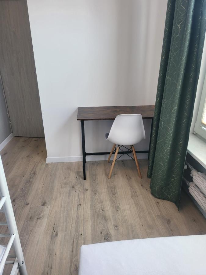 Rooms4Rest Wiertnicza - Private Rooms For Tourists - Atr Consulting Sp, Z O,O, Varsovia Exterior foto