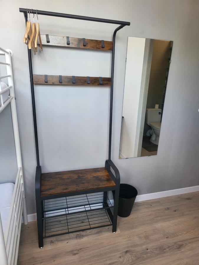Rooms4Rest Wiertnicza - Private Rooms For Tourists - Atr Consulting Sp, Z O,O, Varsovia Exterior foto