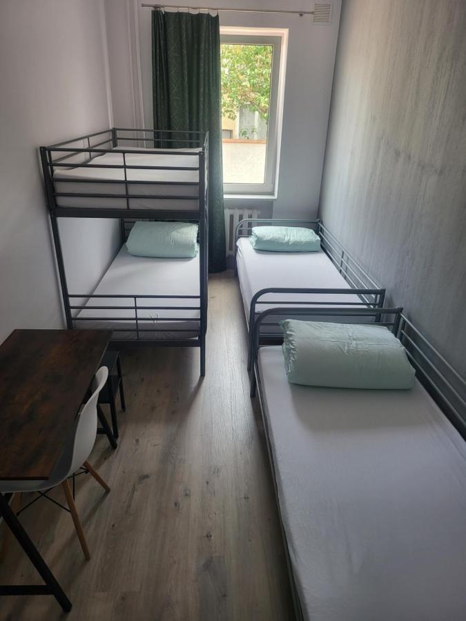 Rooms4Rest Wiertnicza - Private Rooms For Tourists - Atr Consulting Sp, Z O,O, Varsovia Exterior foto