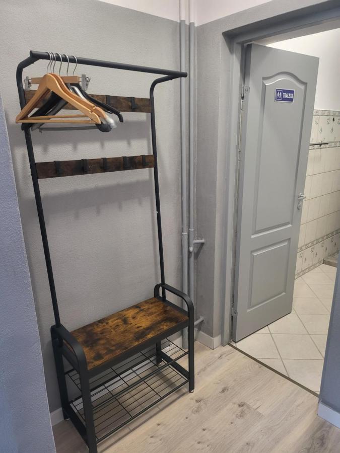 Rooms4Rest Wiertnicza - Private Rooms For Tourists - Atr Consulting Sp, Z O,O, Varsovia Exterior foto