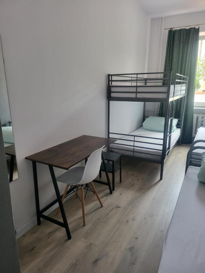 Rooms4Rest Wiertnicza - Private Rooms For Tourists - Atr Consulting Sp, Z O,O, Varsovia Exterior foto