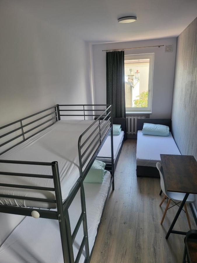 Rooms4Rest Wiertnicza - Private Rooms For Tourists - Atr Consulting Sp, Z O,O, Varsovia Exterior foto