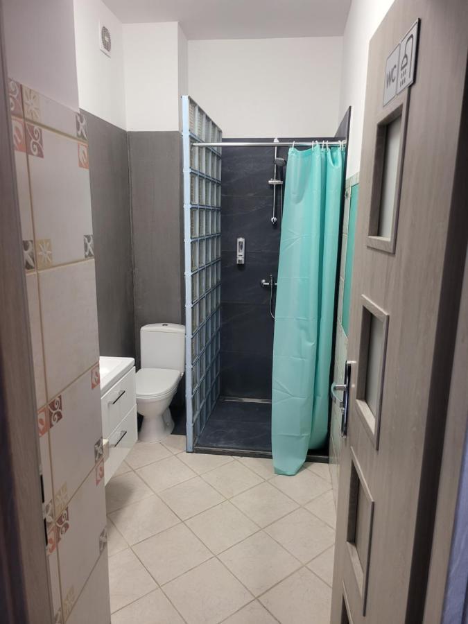 Rooms4Rest Wiertnicza - Private Rooms For Tourists - Atr Consulting Sp, Z O,O, Varsovia Exterior foto