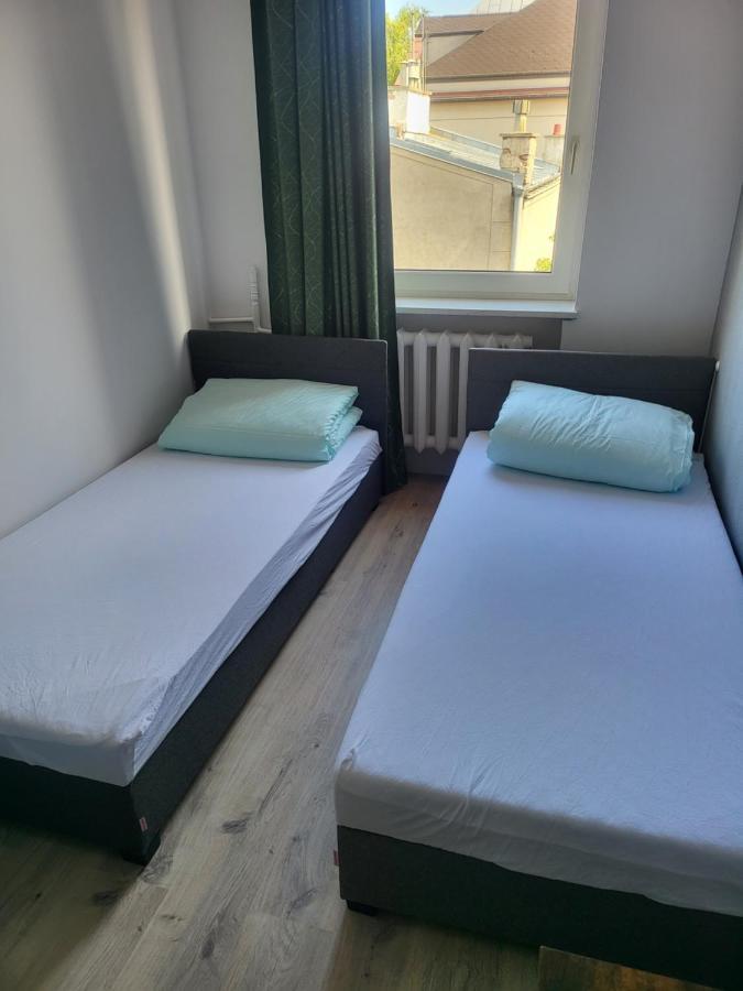 Rooms4Rest Wiertnicza - Private Rooms For Tourists - Atr Consulting Sp, Z O,O, Varsovia Exterior foto